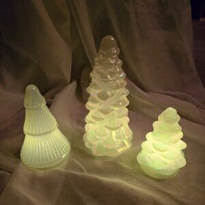 Christmas apothecary & company 3-Piece LED Glass Christmas Tree Set Iridescent